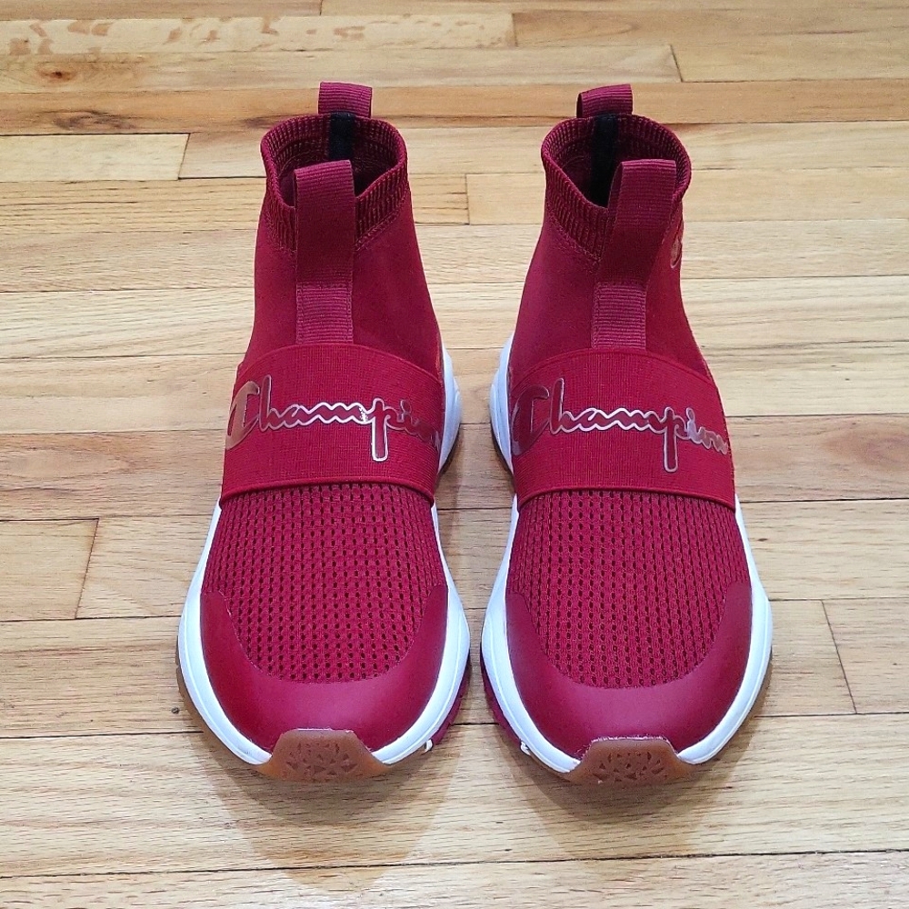 Champion Rally Women's shoes Cranberry color.